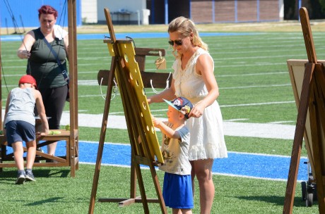 Családi nap a Firs Fielden a nemzetközi kupadöntő előtt